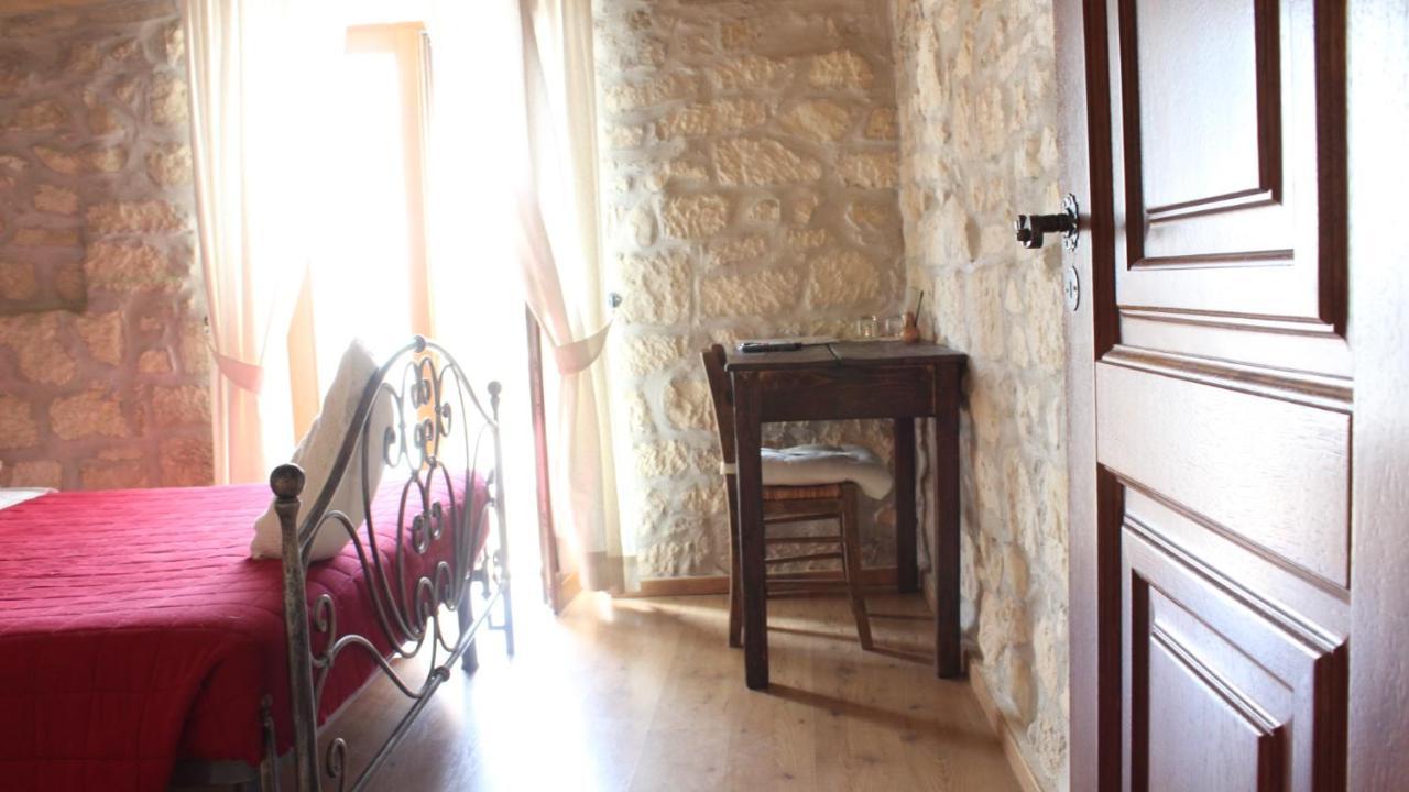 B&B Lo Gnomo Pennapiedimonte Bagian luar foto
