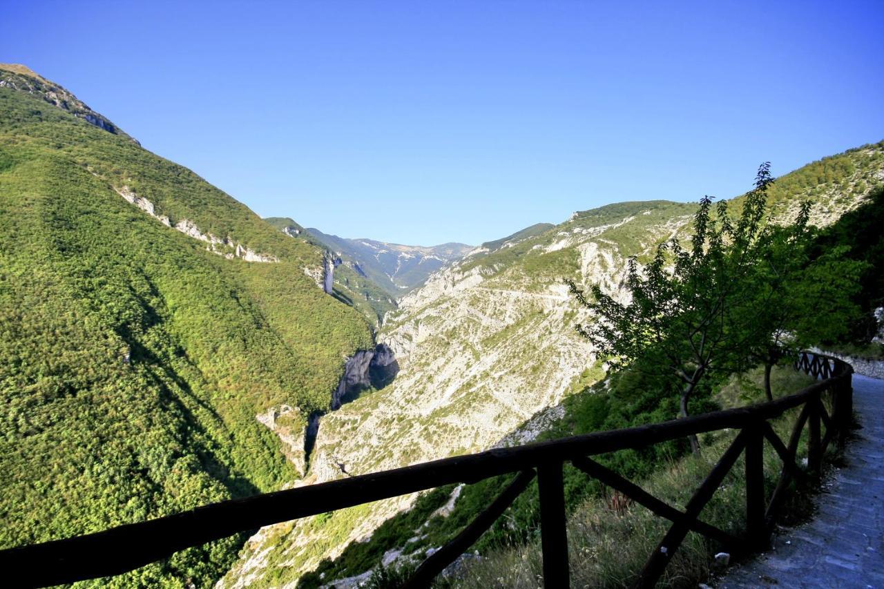 B&B Lo Gnomo Pennapiedimonte Bagian luar foto